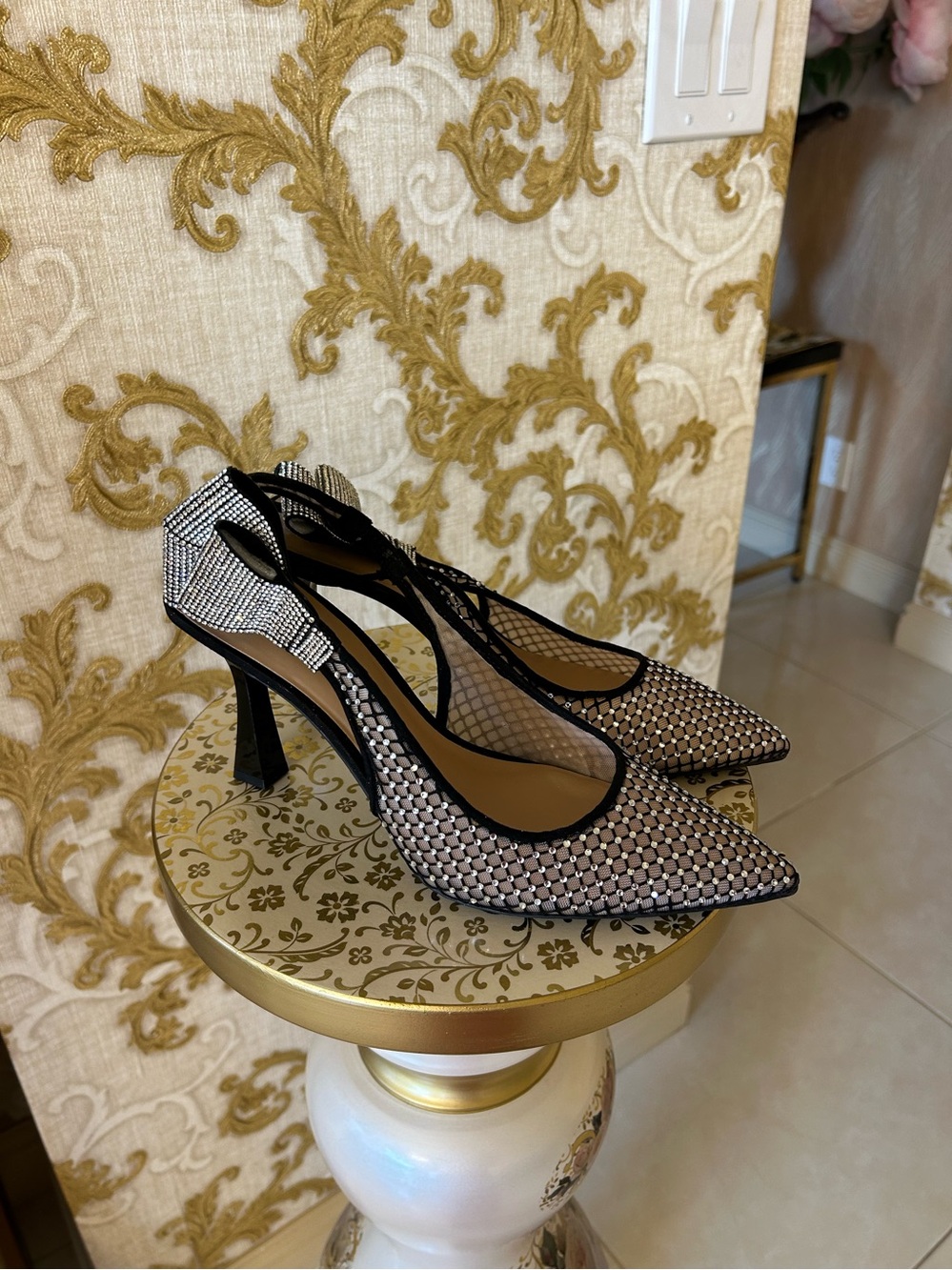 Black Mesh Pointed-Toe Slingback Heels